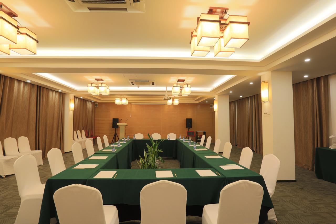Oyo8001 Tiandi Hotel Shenzhen Esterno foto