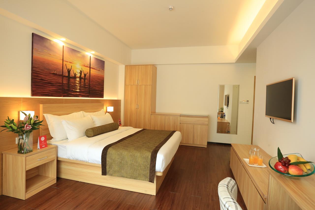 Oyo8001 Tiandi Hotel Shenzhen Esterno foto