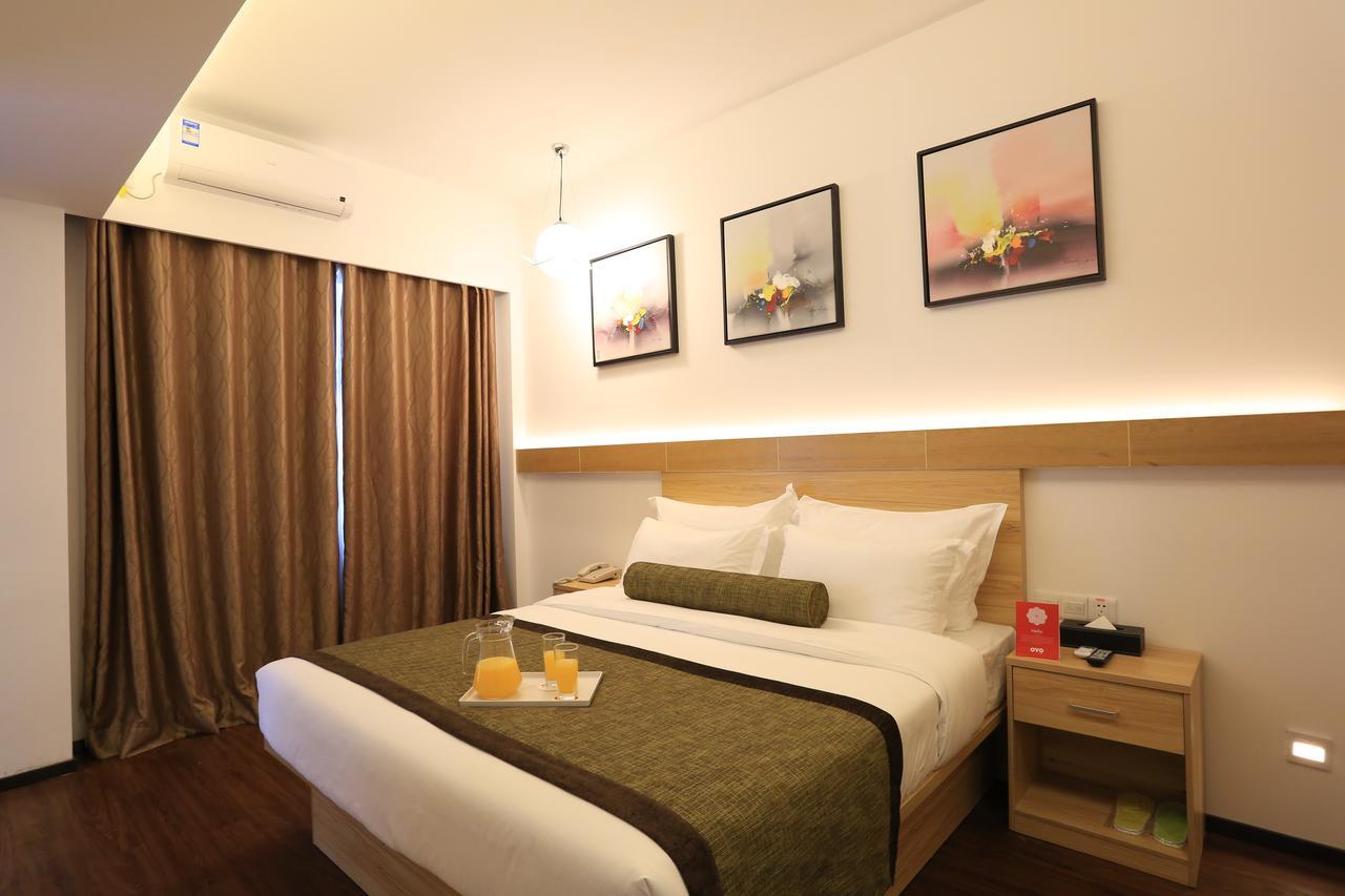 Oyo8001 Tiandi Hotel Shenzhen Esterno foto